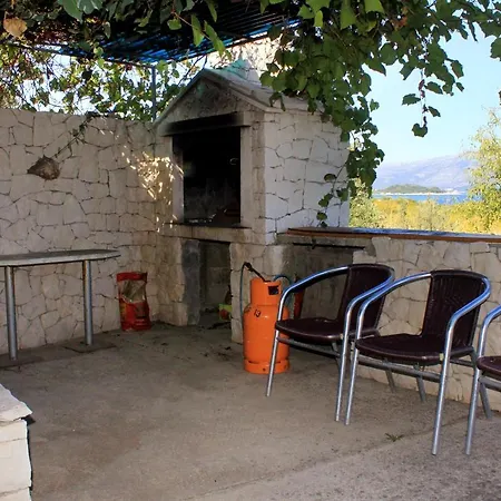 By The Sea Lumbarda, Korcula - 4353 *