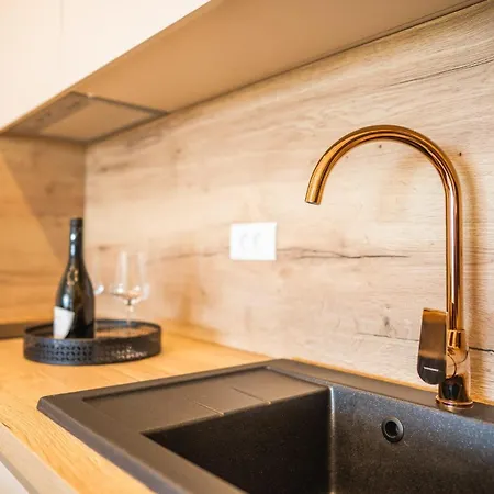 By The Sea Lumbarda, Korcula - 4353 アパート *